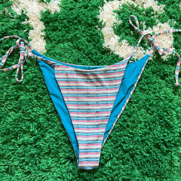 L*space Tie Side Bitsy Bottoms Pique Stripe - Picture 1 of 4